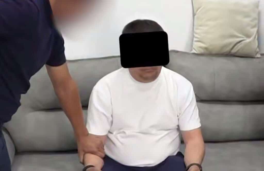 Toshkent tumanida «zamhokim» $25 ming pora bilan ushlandi